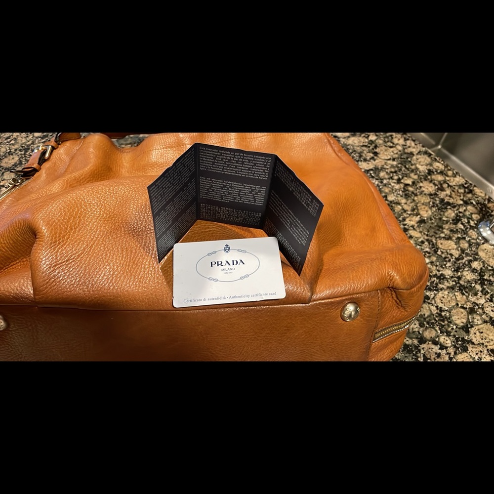 Authentic Large Prada bag. - Picture 5 of 8